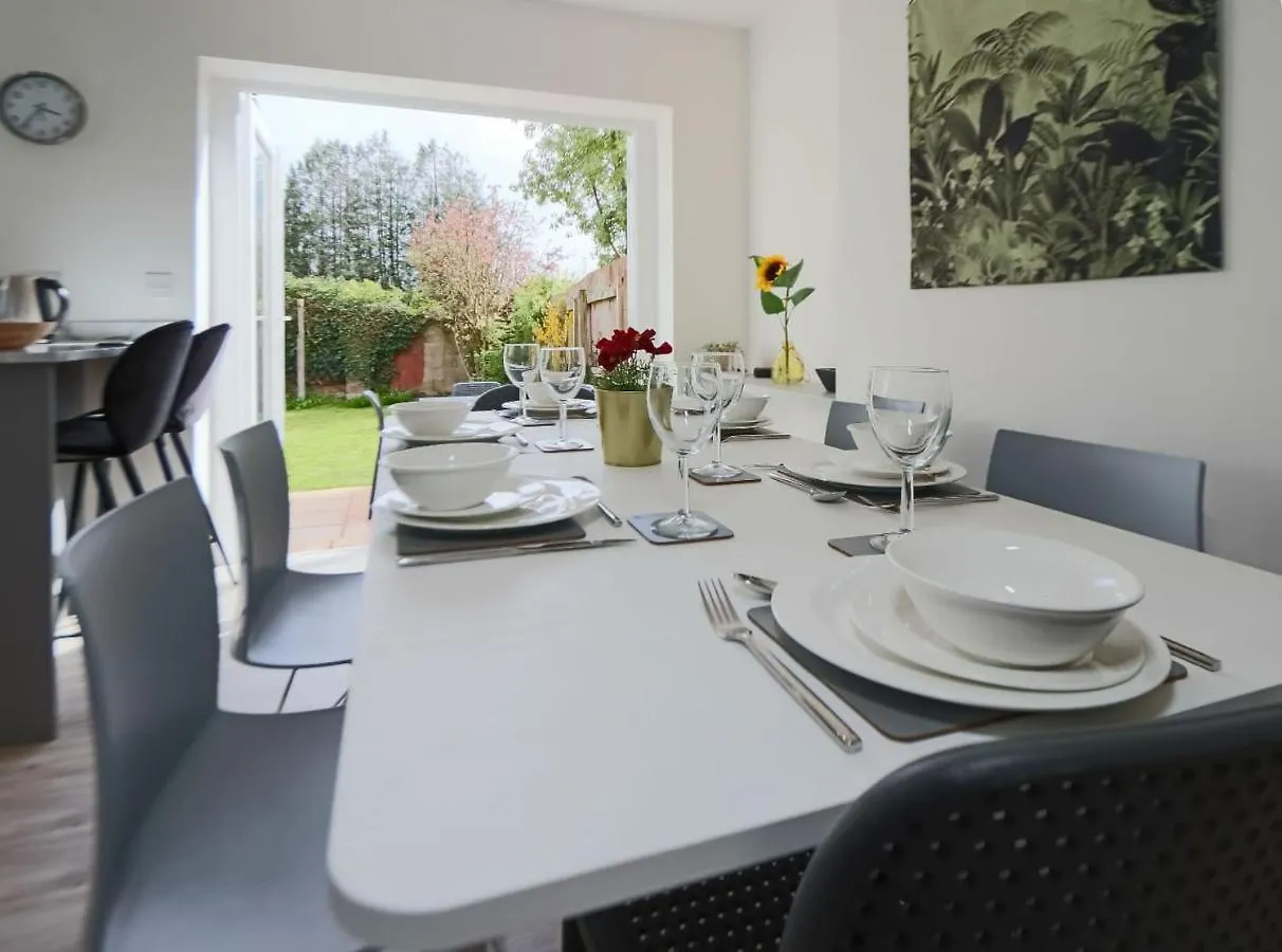 Causey Lodge Superb Comfy Home In Exeter By Staystay